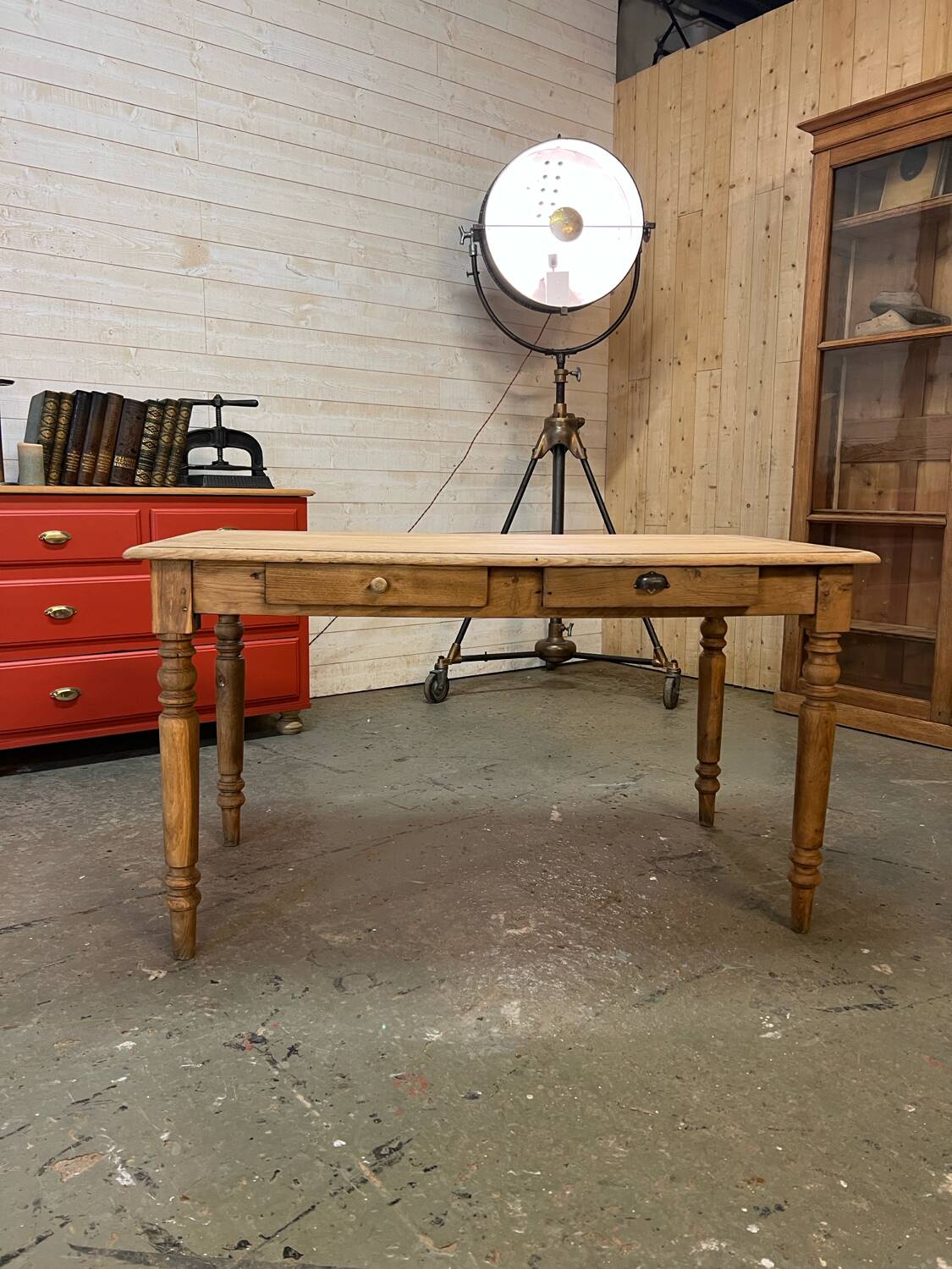 Table de ferme en chêne pied tournés