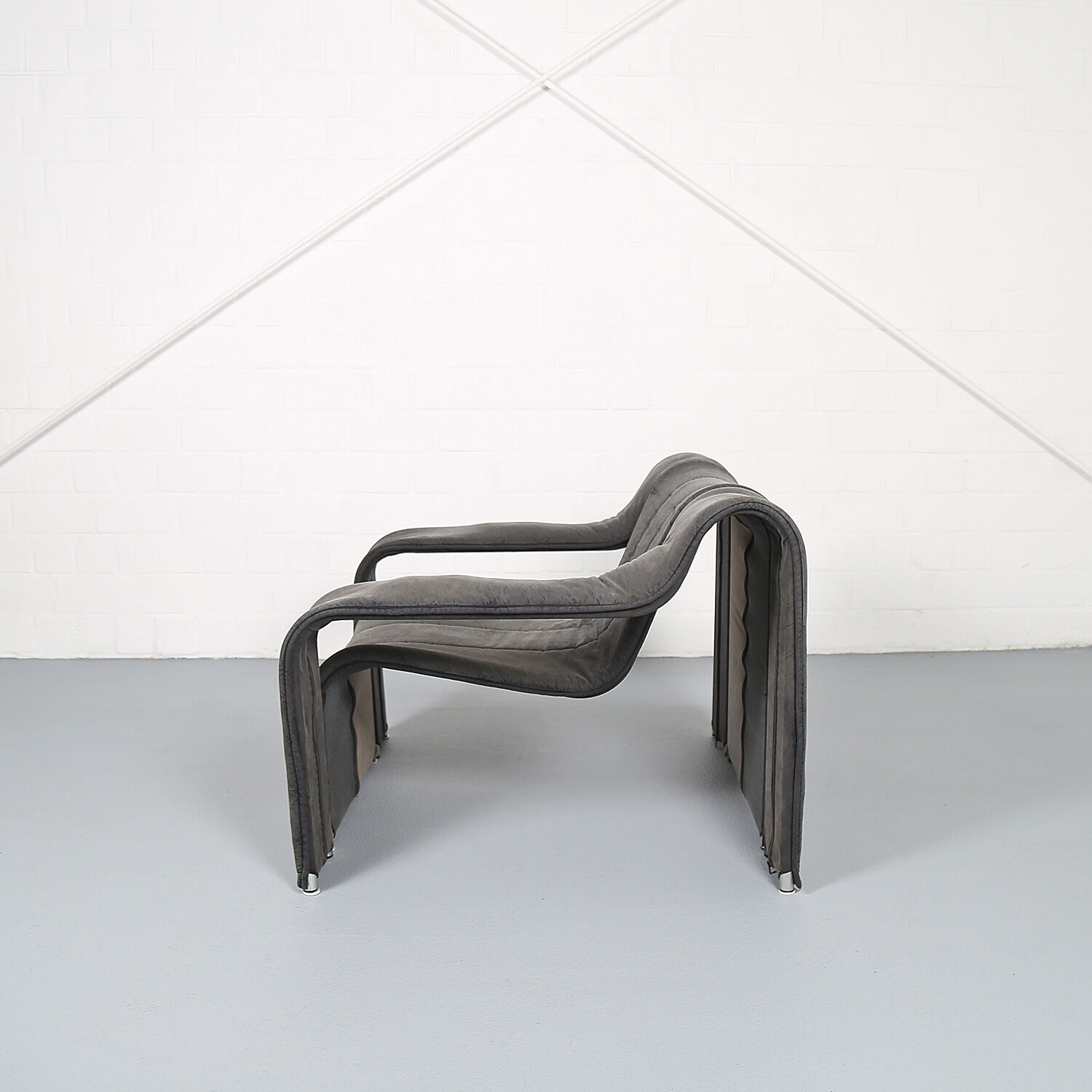 Danish design KEBE steeltube graphic upholstered lounge chair
