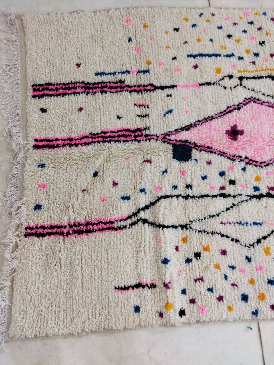 Handmade Moroccan Berber Rug 253 X 145 CM