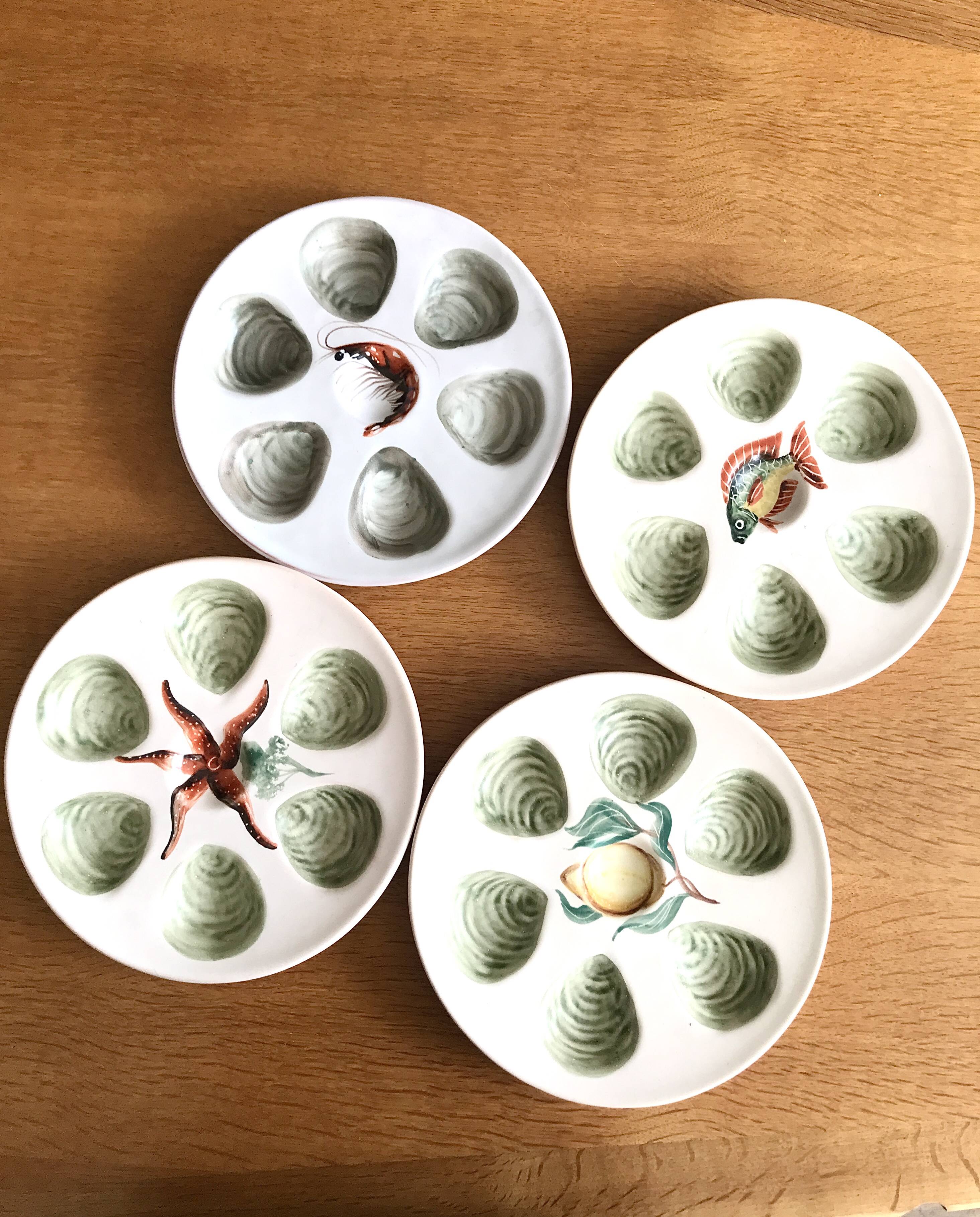 Set of 4 oyster plates Vallauris