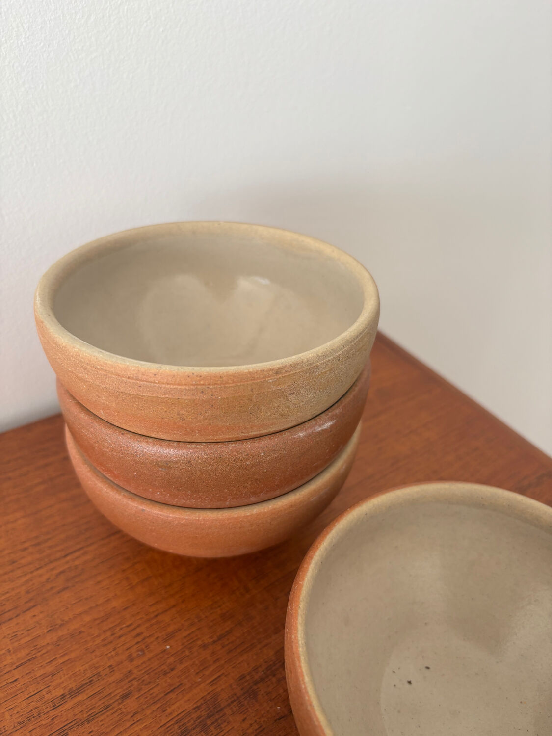 Set of 4 vintage stoneware bowls – terracotta tones – natural raw spirit