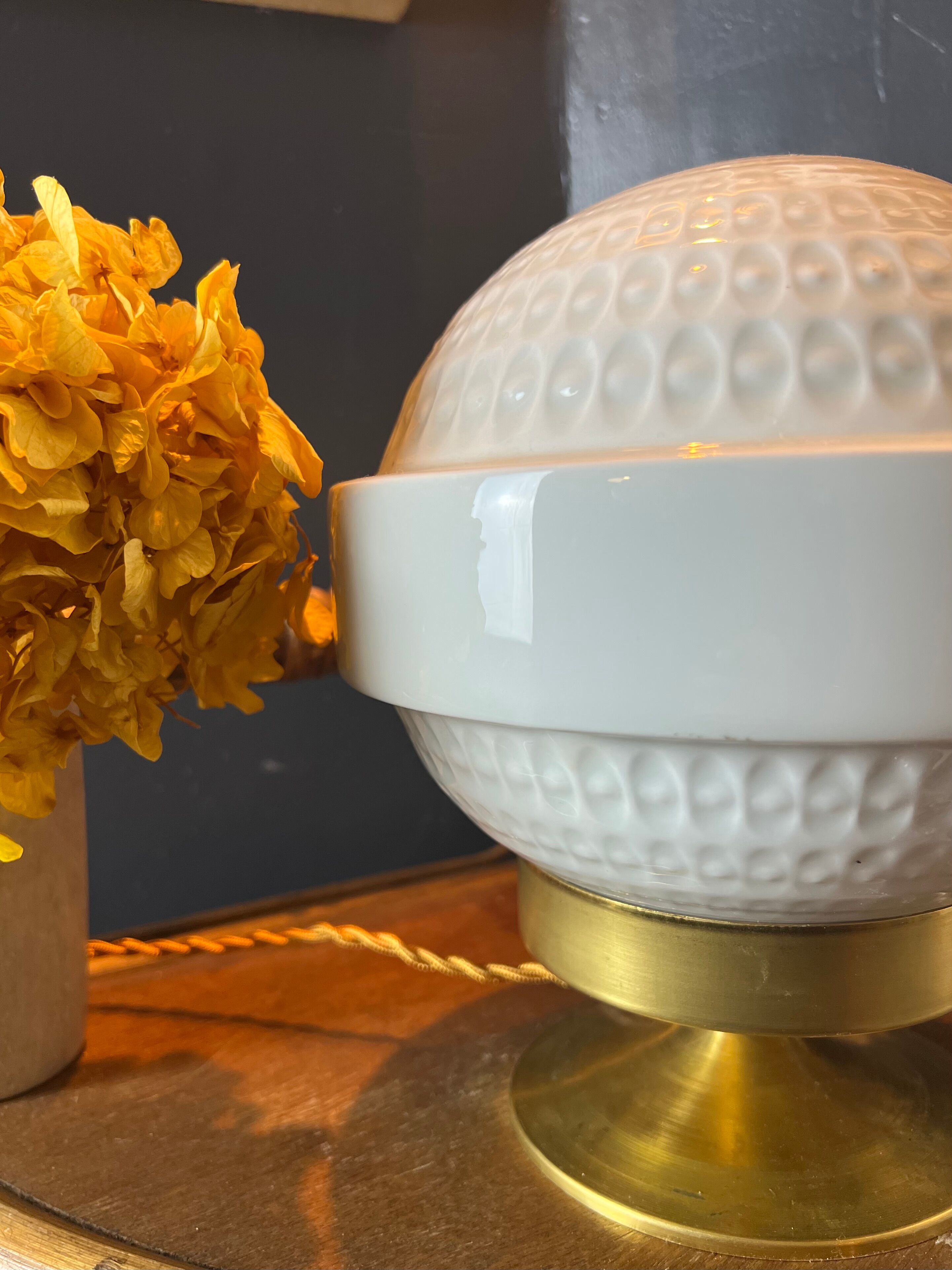 Vintage table lamp large porcelain globe Bernardaud Limoges J.J Prolongeau - Circa 1960