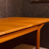 Table à manger à rallonge en teck McIntosh du milieu du siècle, collection T3