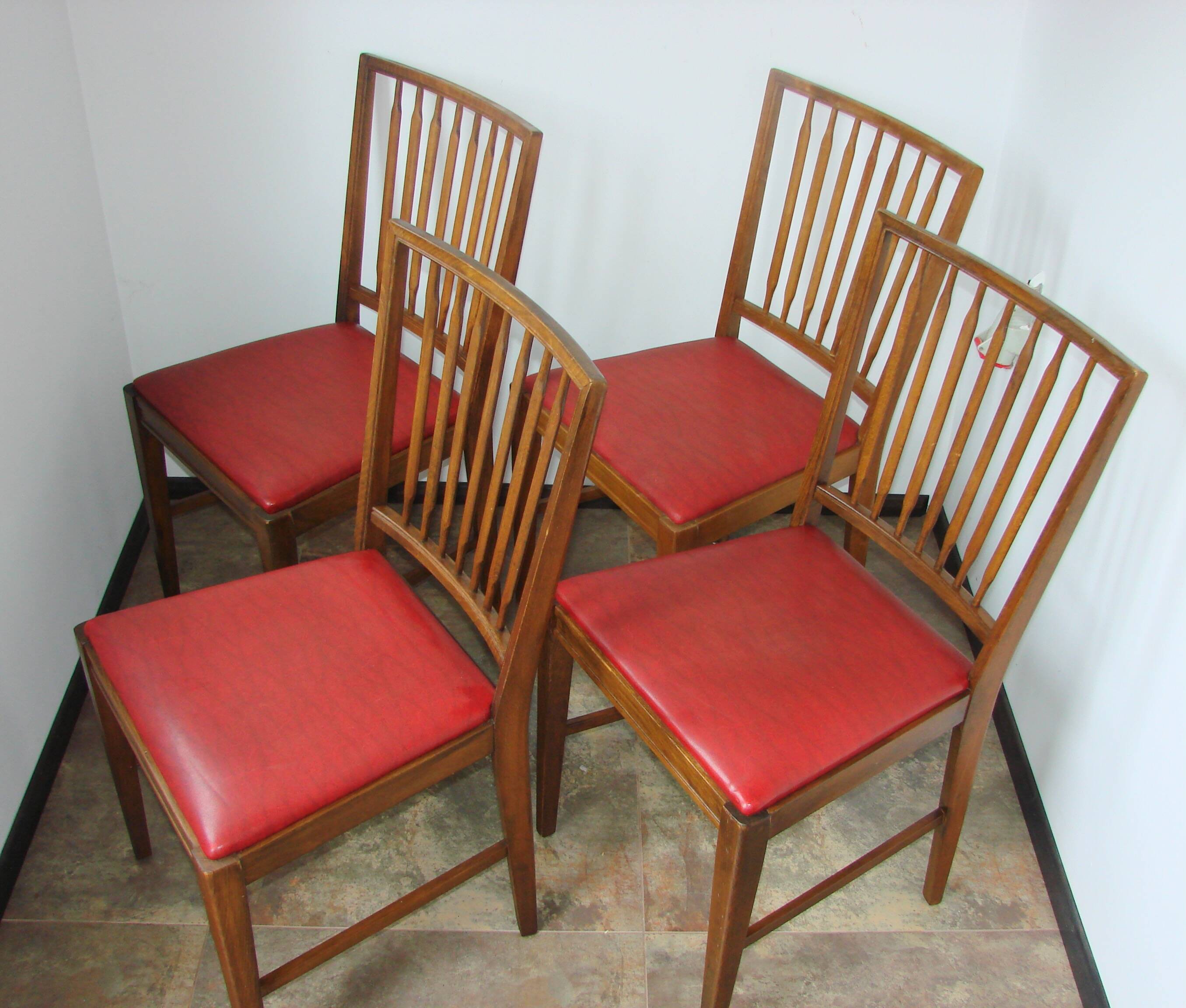 Set of 4 Moder chairs, 1960s – oak and eco-leather, vintage