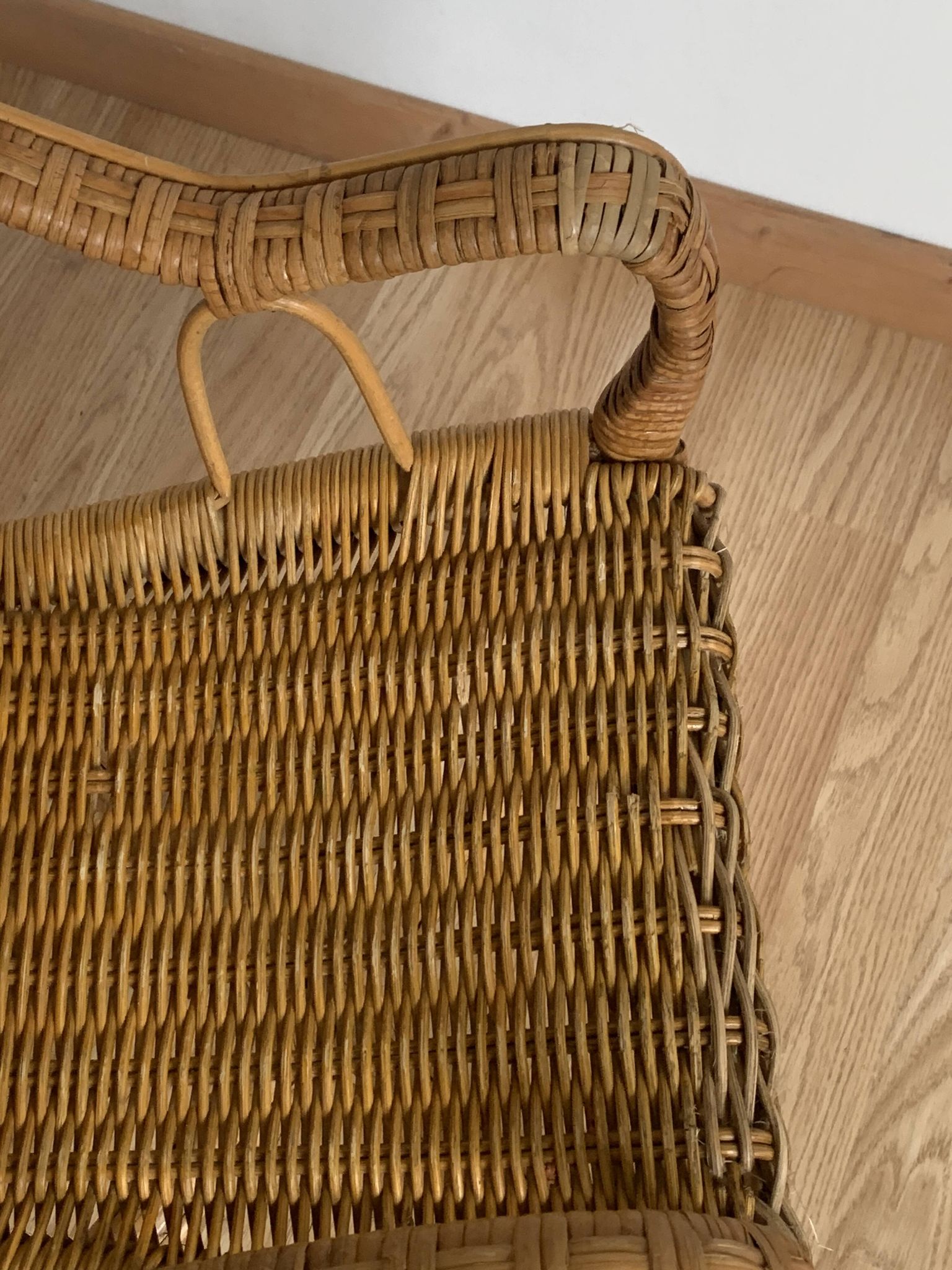 Chaise rotin enfant vintage