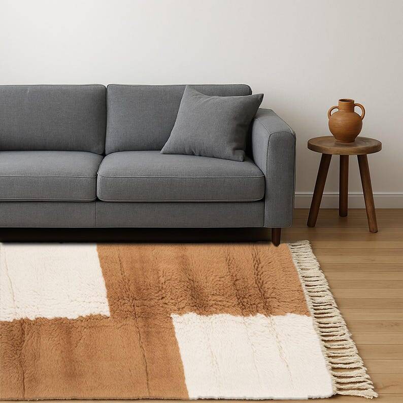 Azilal rug Traditional handwoven size 150 x 250 cm