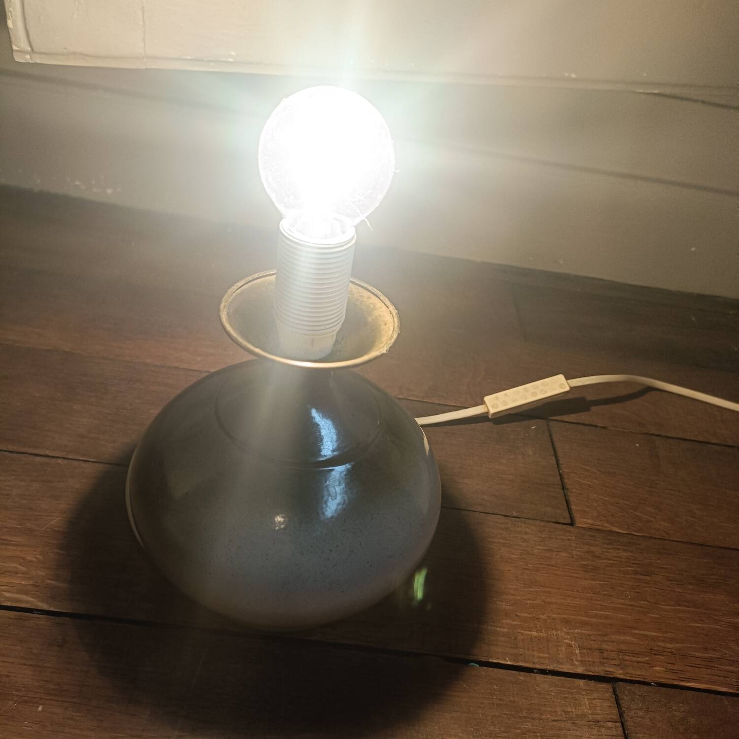 Ceramic lamp, flower
