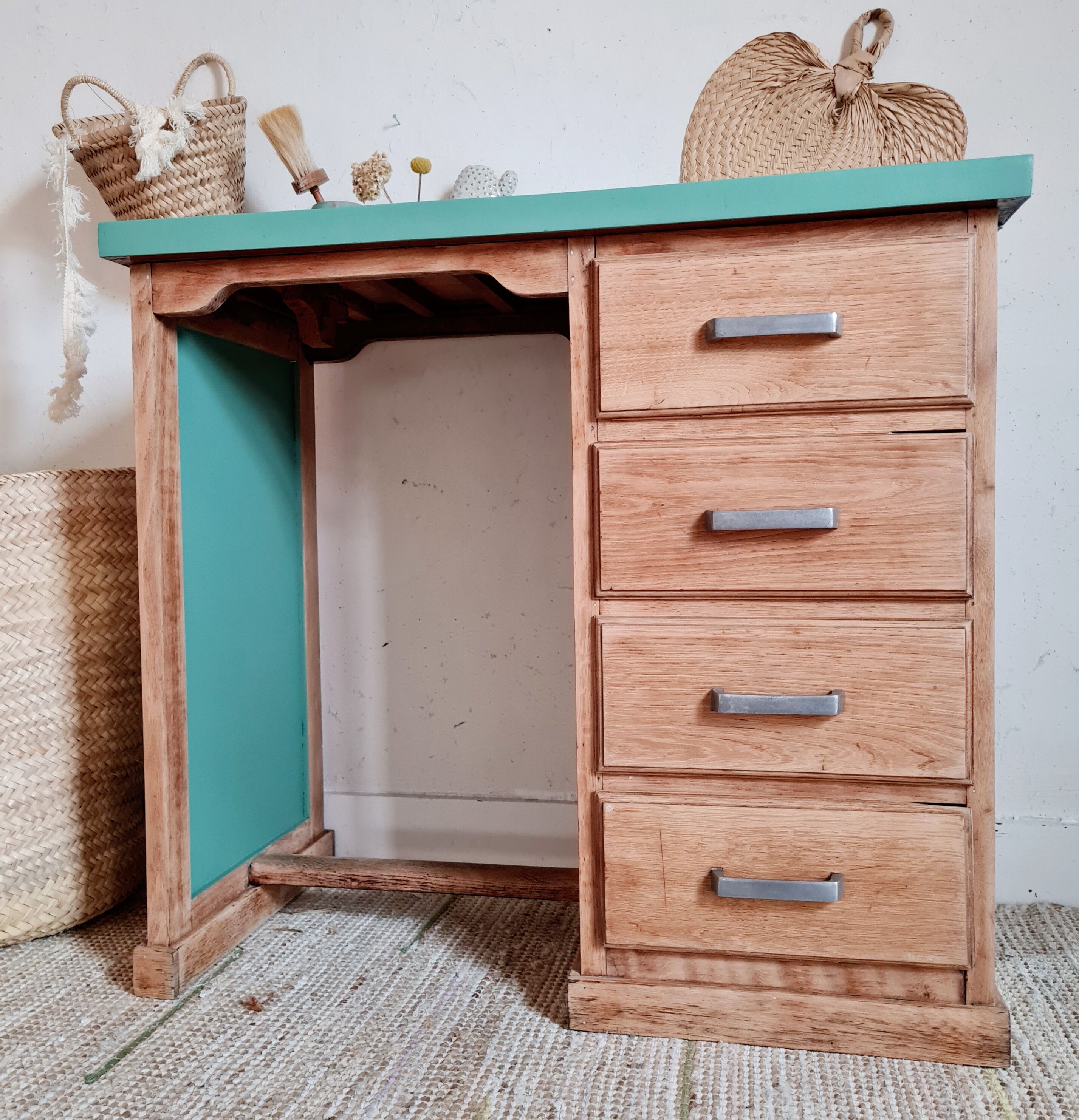 U.S. Green and Tropical Office