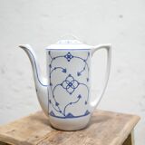 Vintage porcelain coffee pot produced by Jäger Eisenberg, Germany