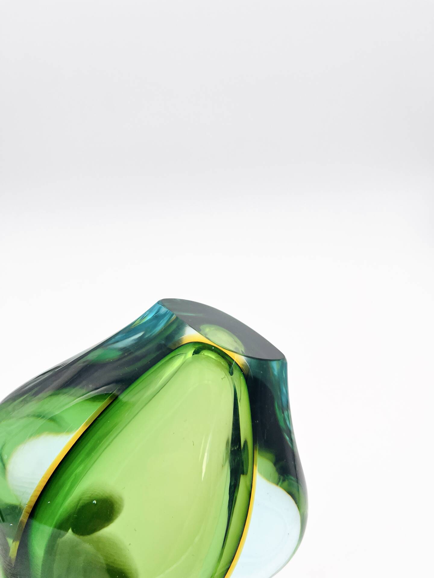 Murano vase Flavio Poli Sommerso Emerald Green Yellow Turquoise 26cm