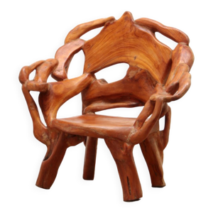 fauteuil robuste en bois