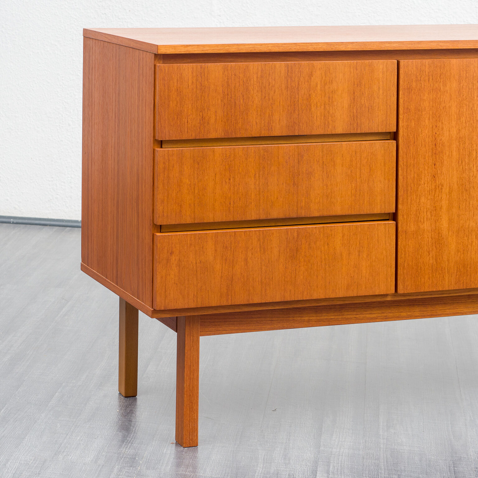 Enfilade années 60, teck, 149cm