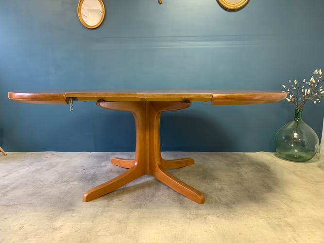Vintage round table with extension cords