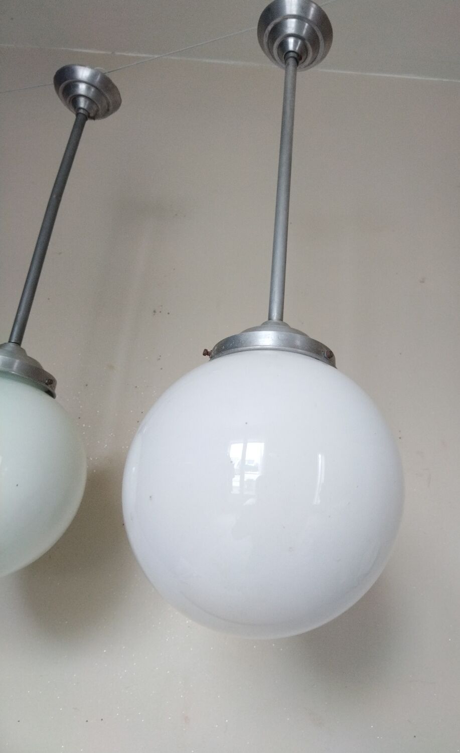 Pair suspensions ball opaline art deco