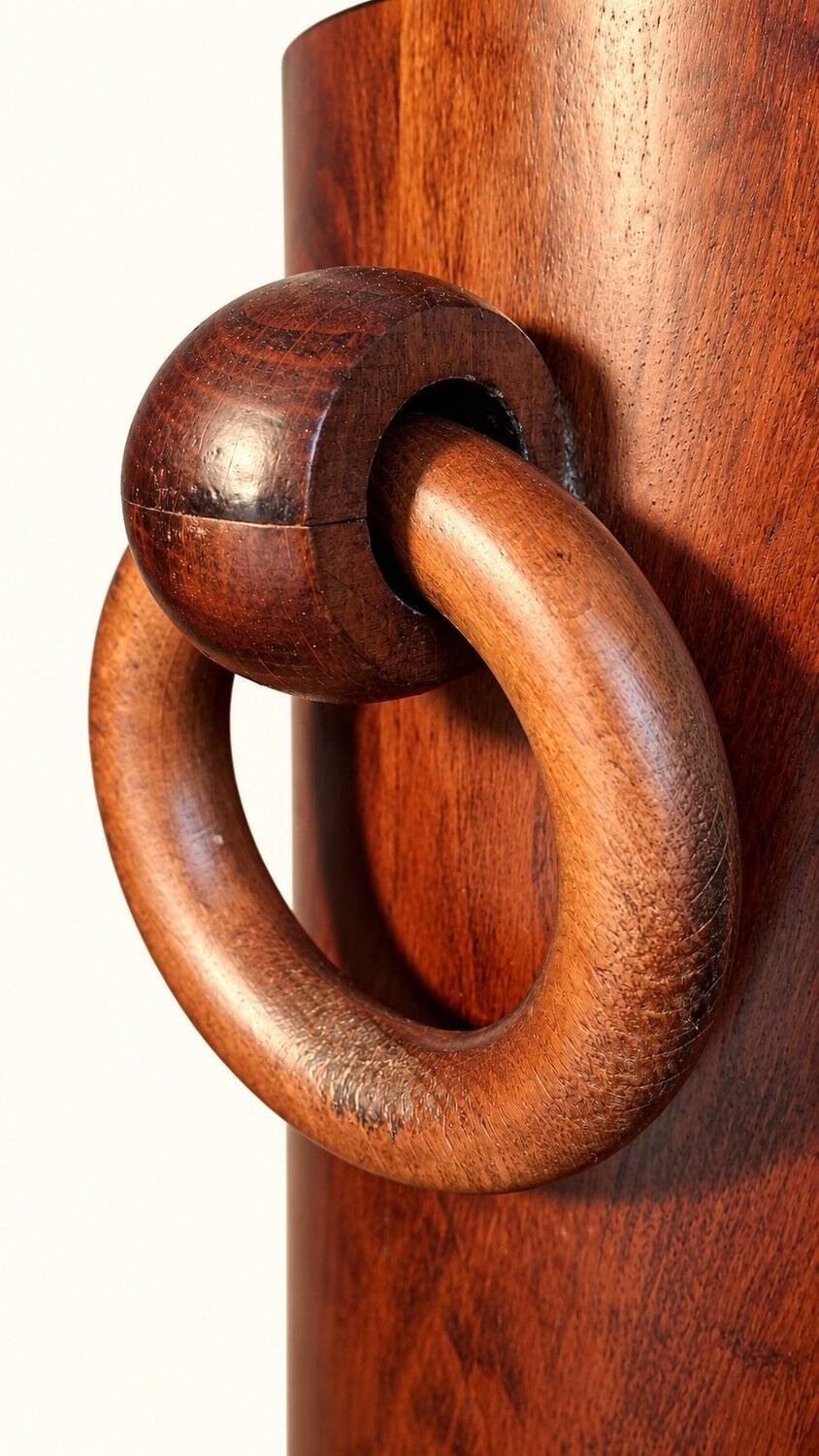 Brutalist/mid-century umbrella stand in walnut – Design 1950-70