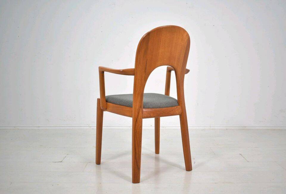Ensemble 6 chaises danoises de Niels Koefoed