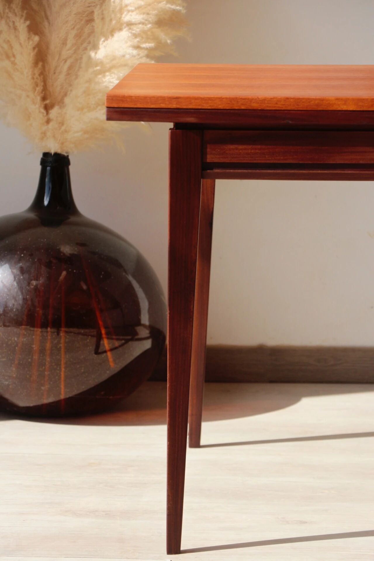 Vintage teak and afromosia dining table – extendable Scandinavian design