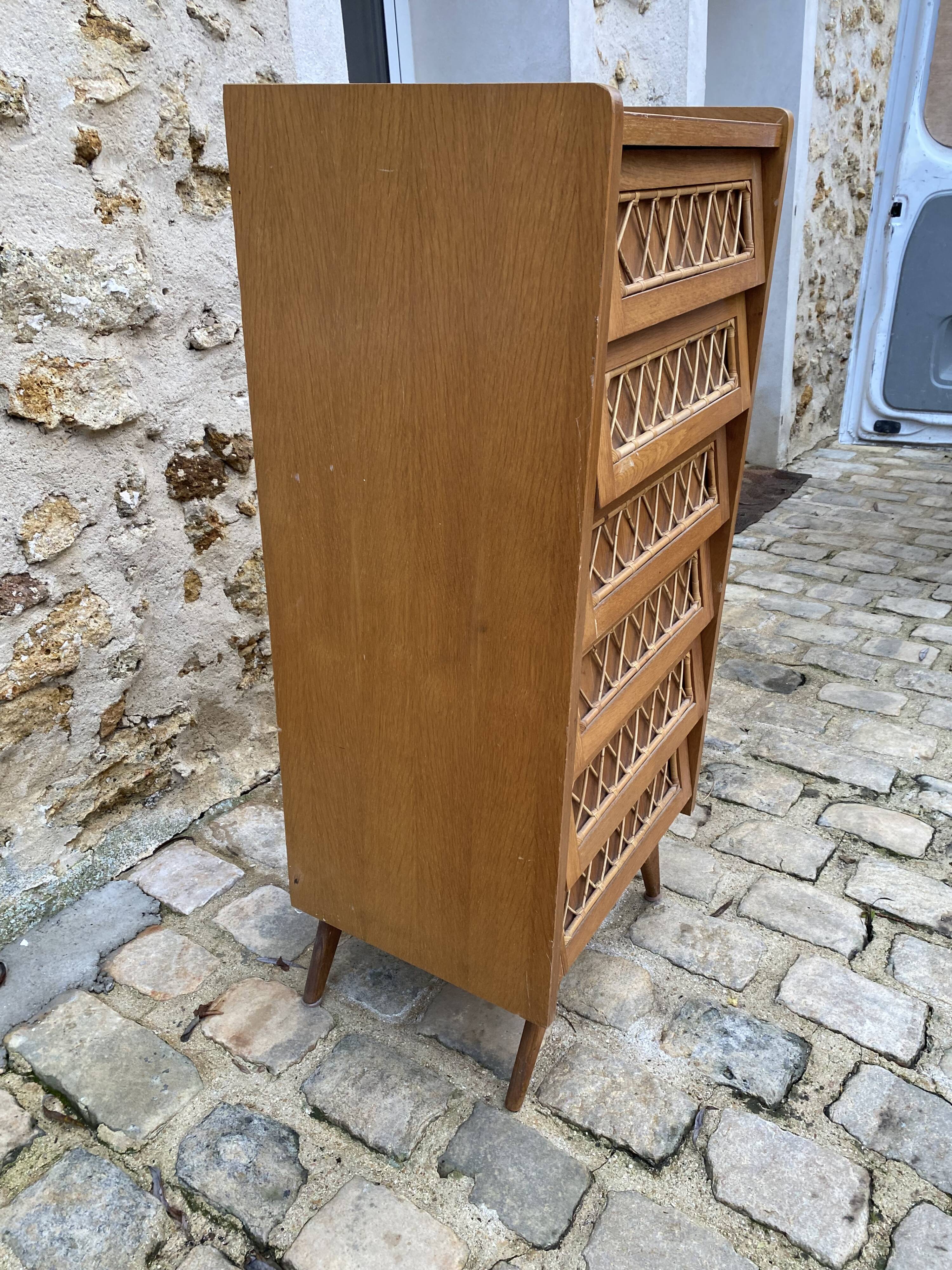 Semainier foot compass