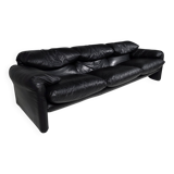 3-seater leather sofa by Vico Magistretti for Cassina, 1970.