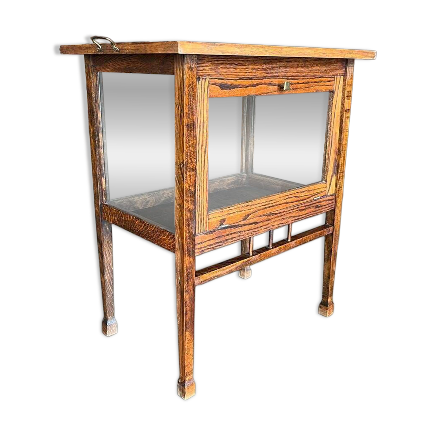 Vintage wooden display cabinet / tea cabinet / showcase