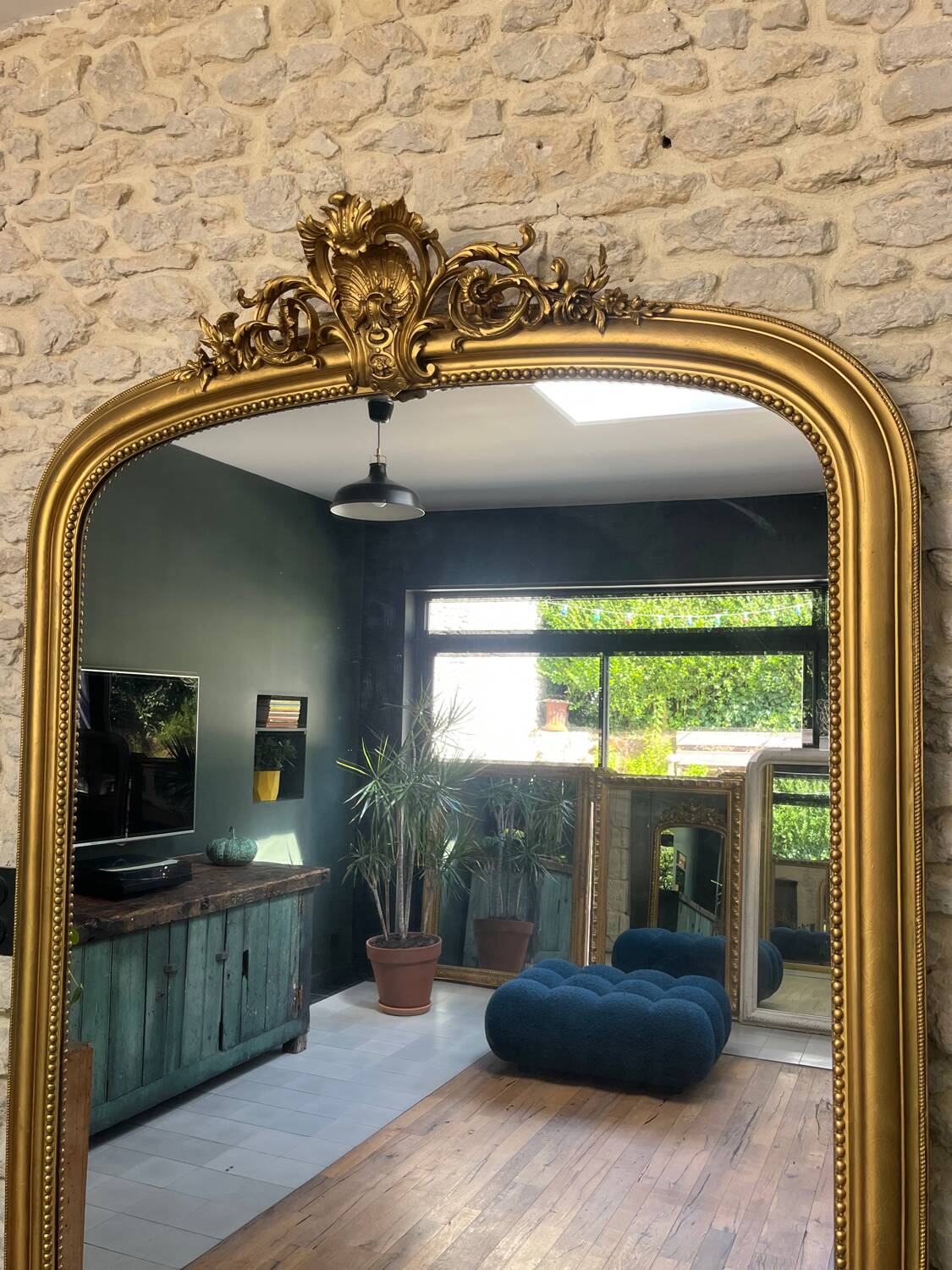 Miroir ancien Louis-Philippe 232,5/148cm  à fronton et perlé, mercure