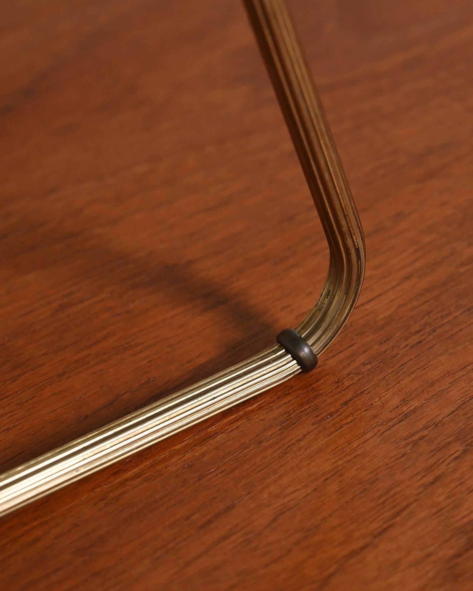 Lampe de table par Eric Wärnå, Suède, années 1950.