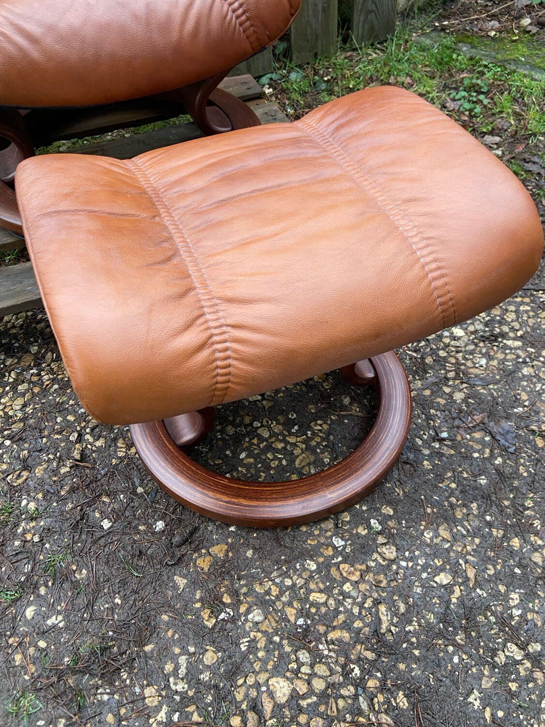 Stressless armchair and footrest set from the 70s/80s.
