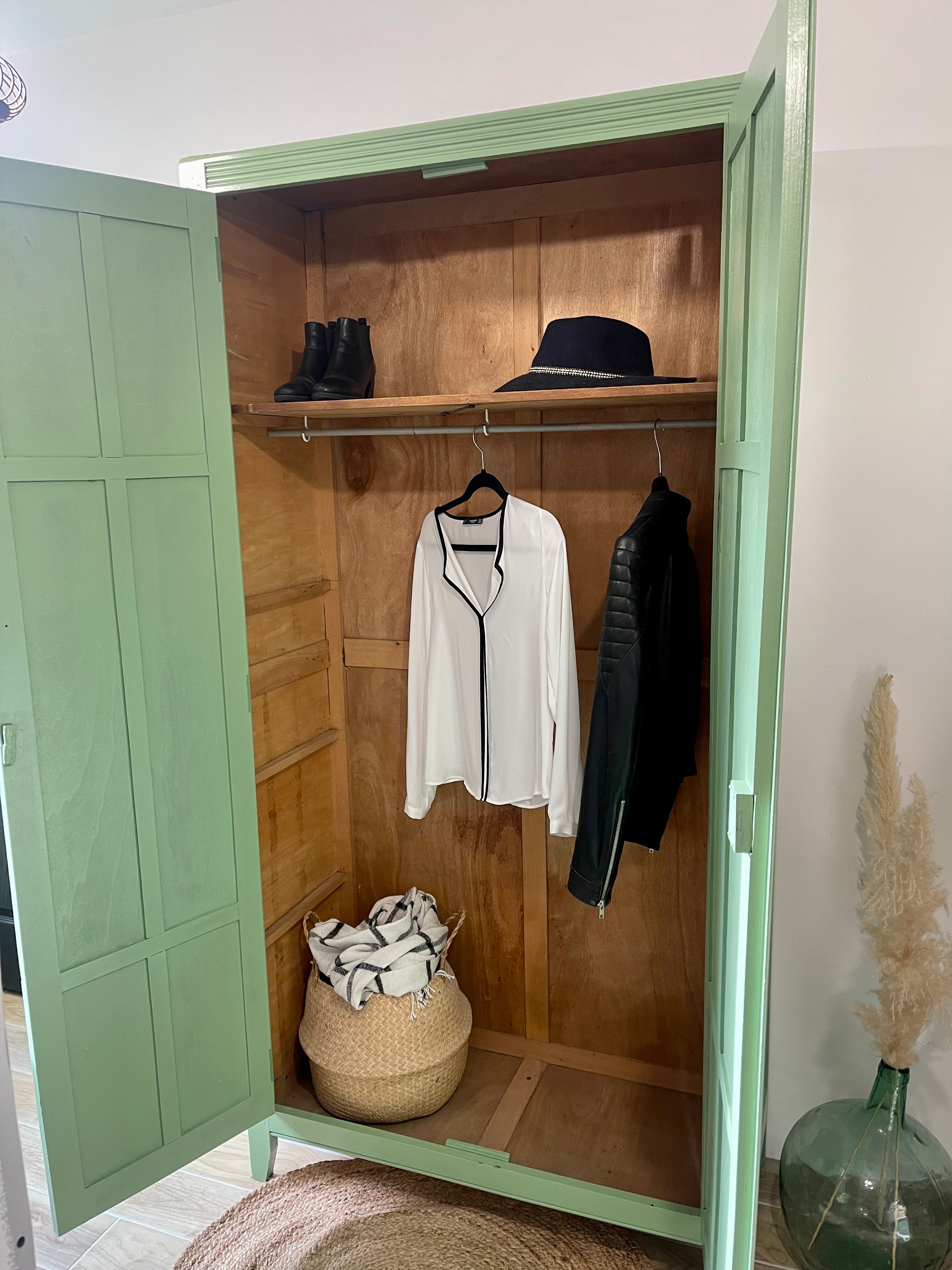 Authentic Parisian wardrobe