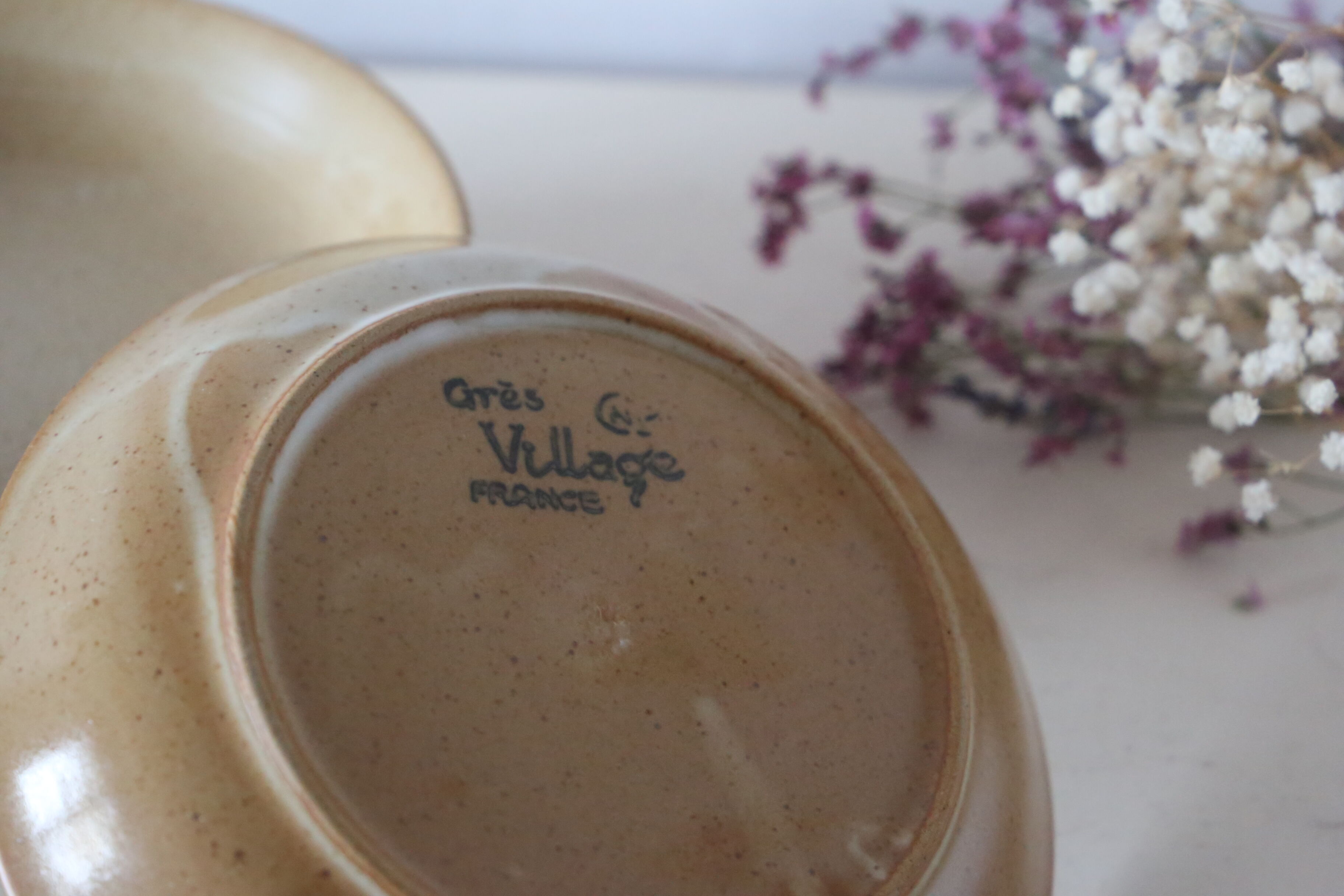 Set of 6 hollow sandstone plates, sandstone village, vintage French