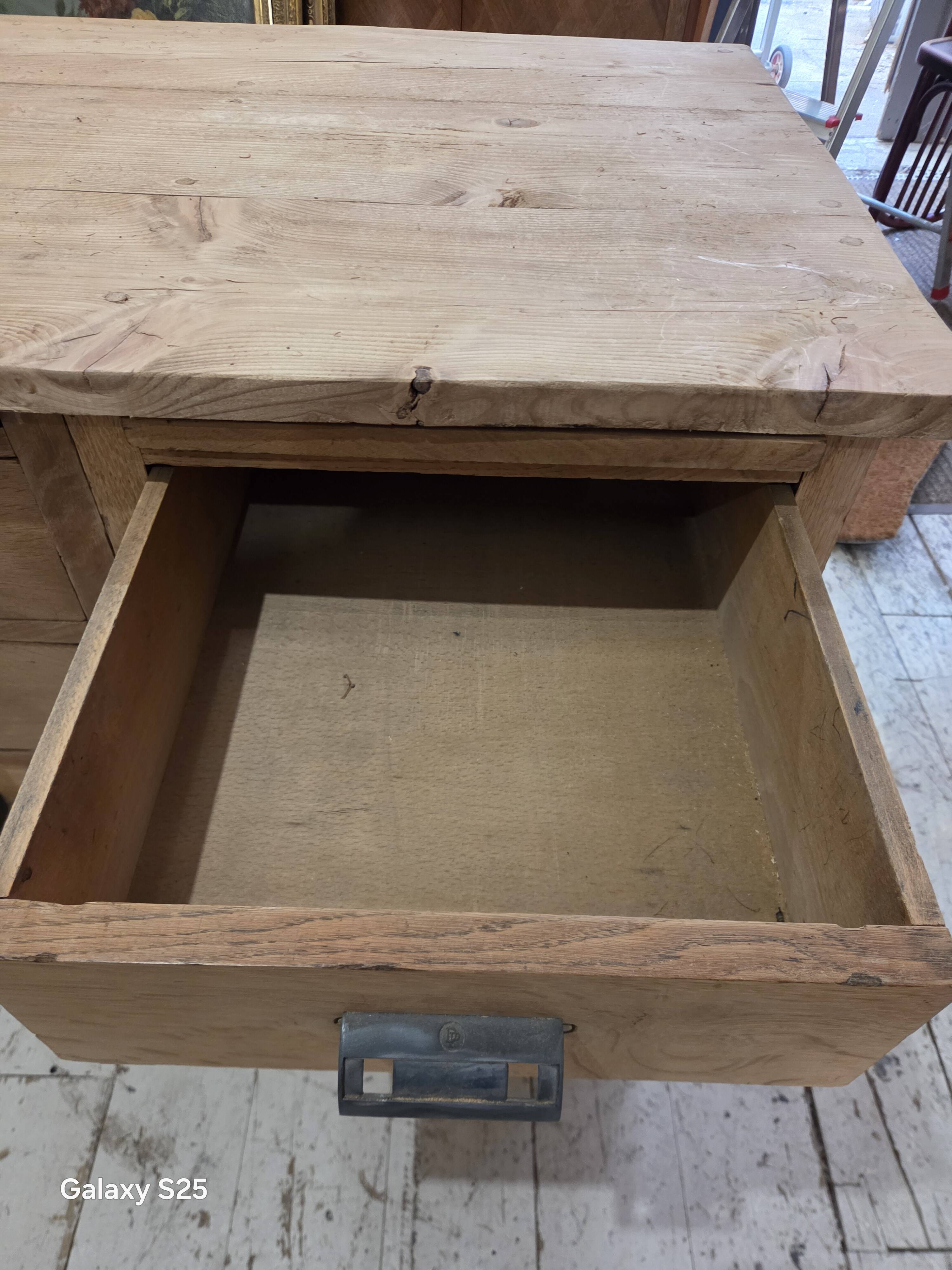 Meuble de métier 16 tiroirs