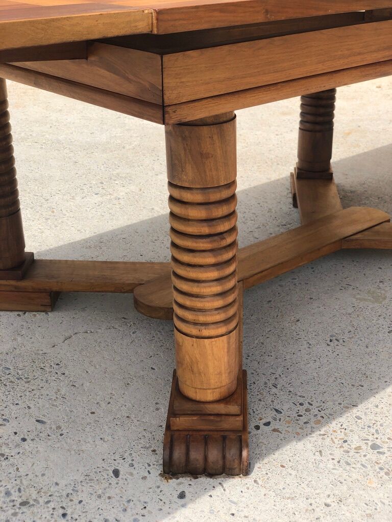 Set table and 4 chairs in walnut 1940