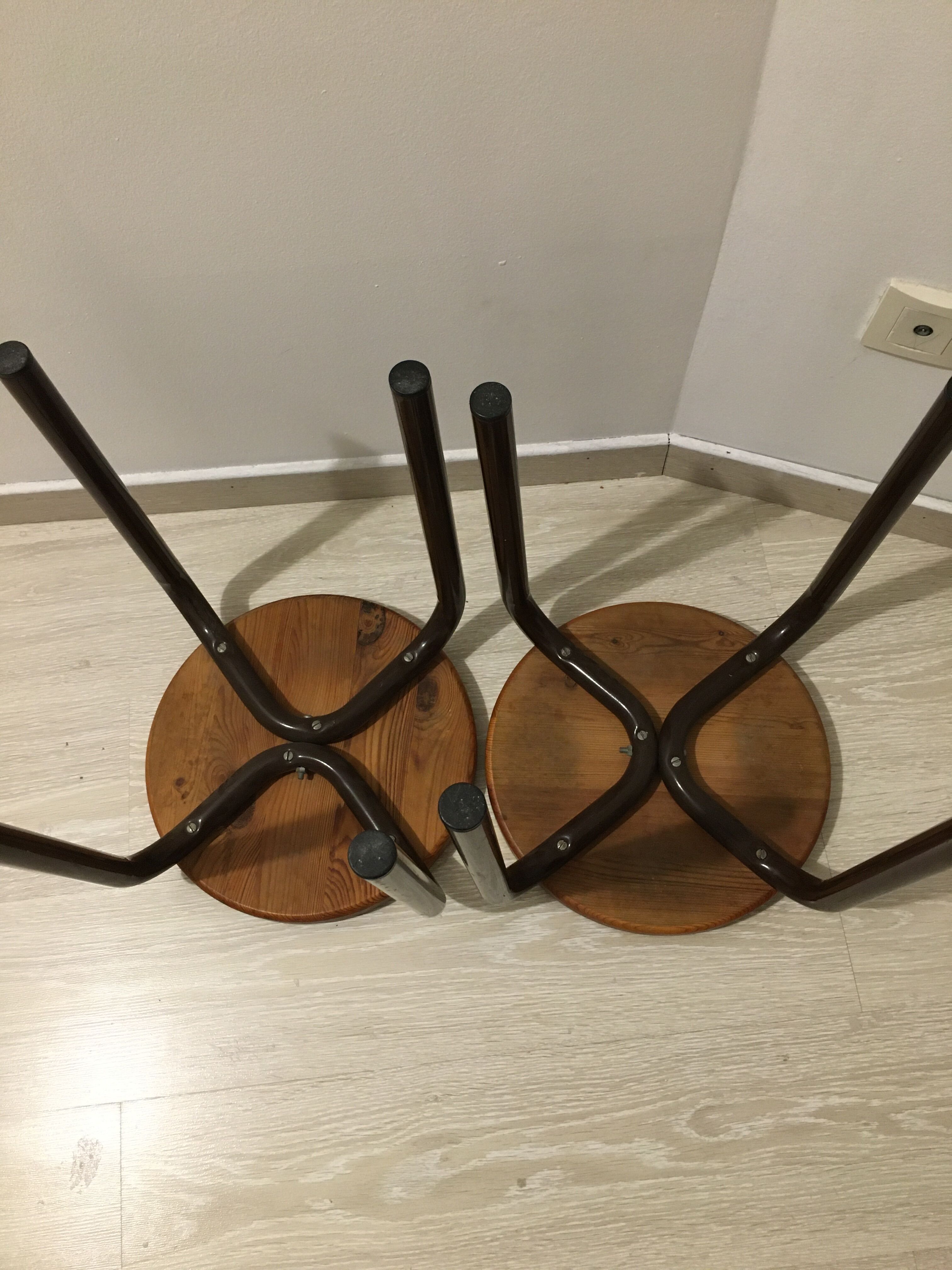 Stackable workshop stool pairs