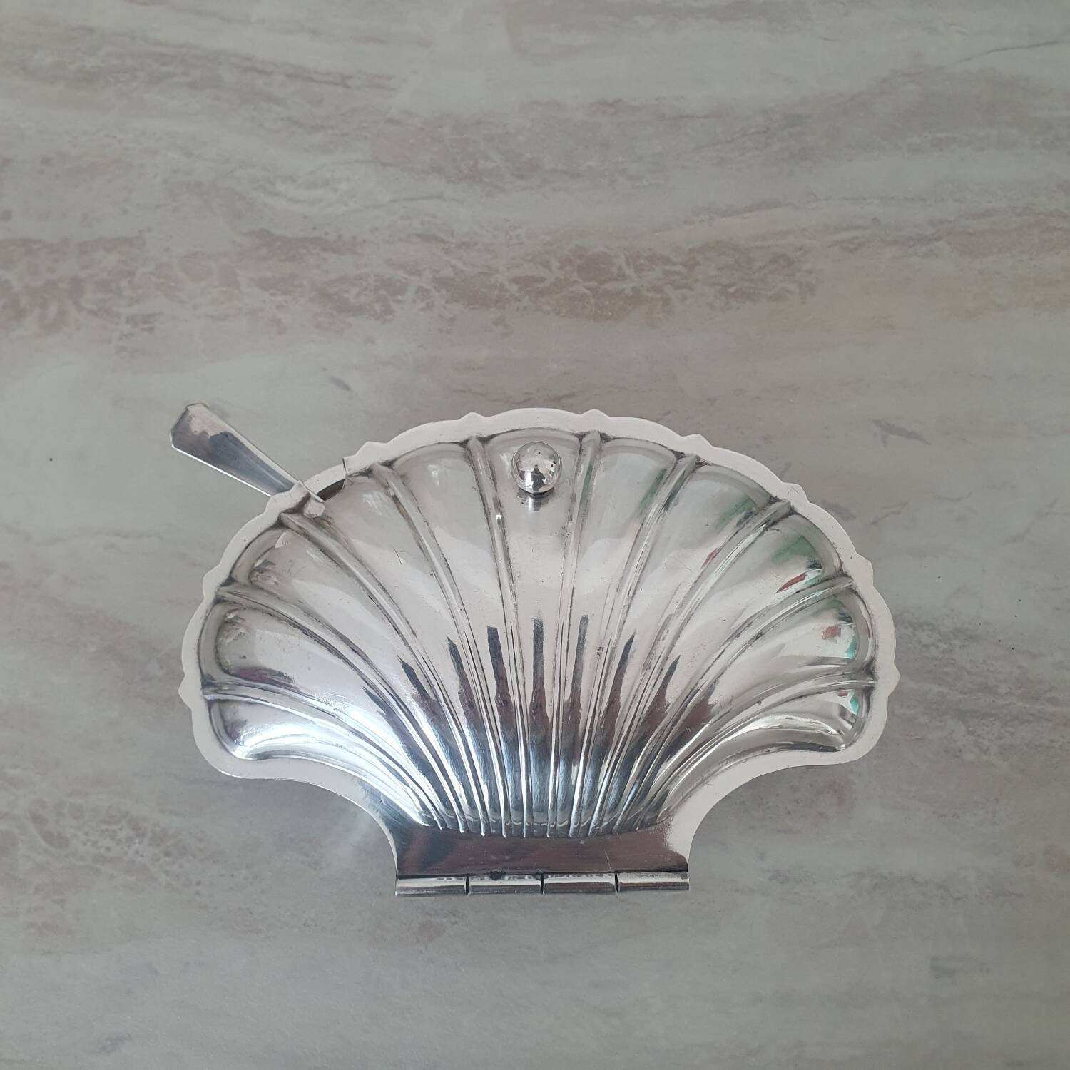 Deschamps Freres butter dish with silver-plated metal shell and V-shaped bowl