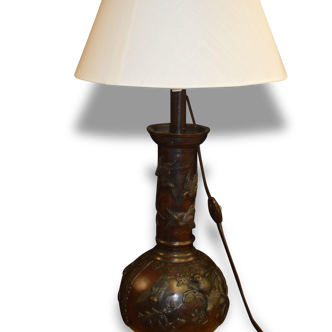 Lampe asiatique en bronze