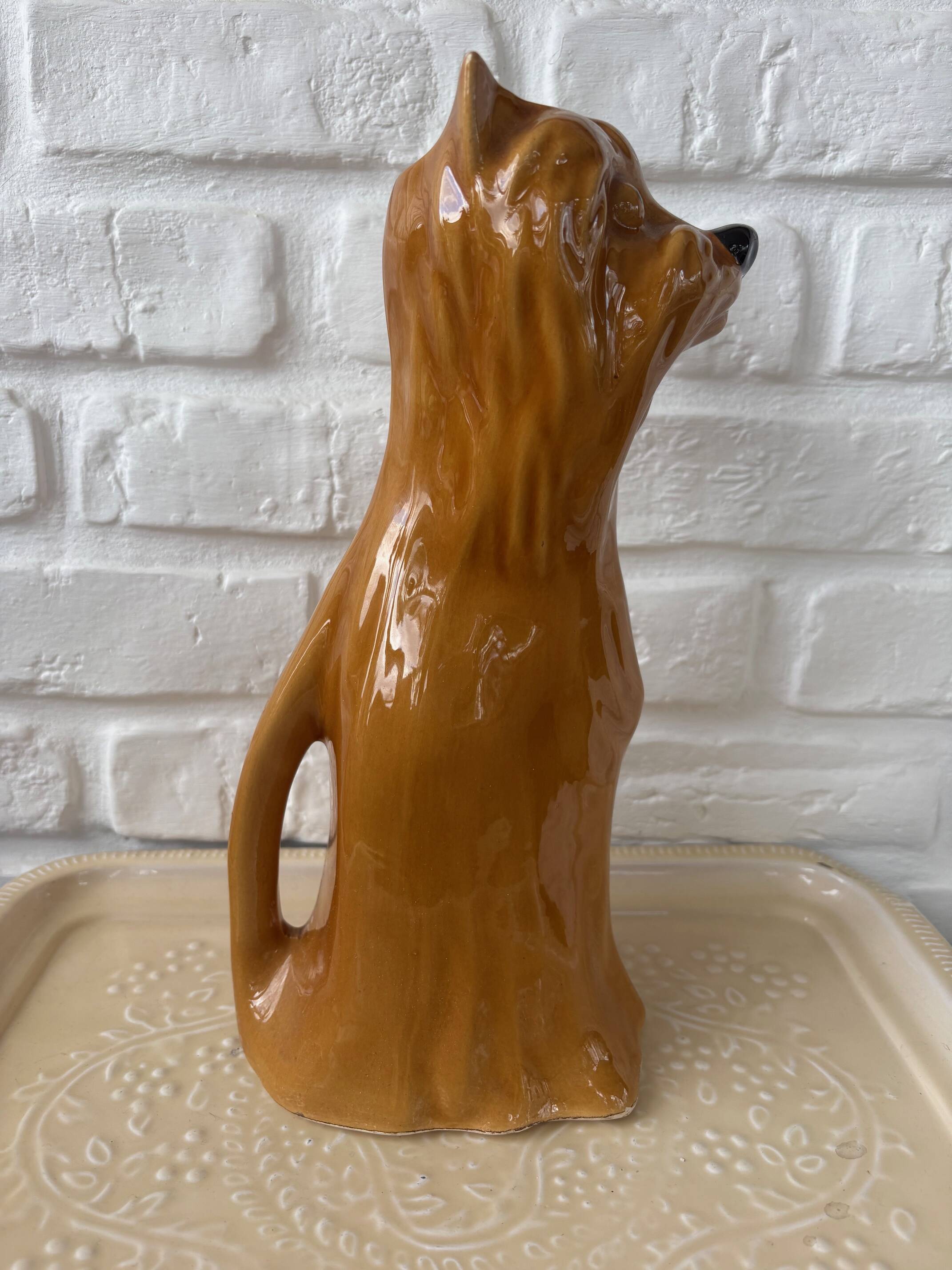 Pichet Barbotine Dog Mill of the Wolves Orchies