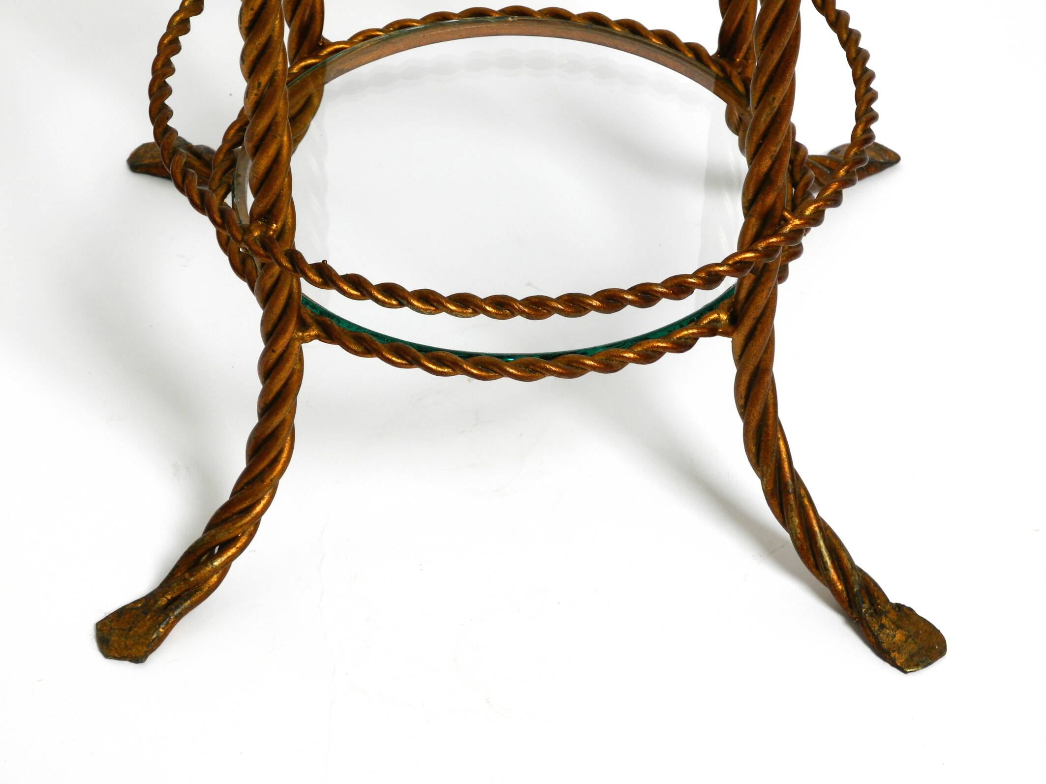 Italian Mid Century Regency side table in gold plated Metal by Li Puma