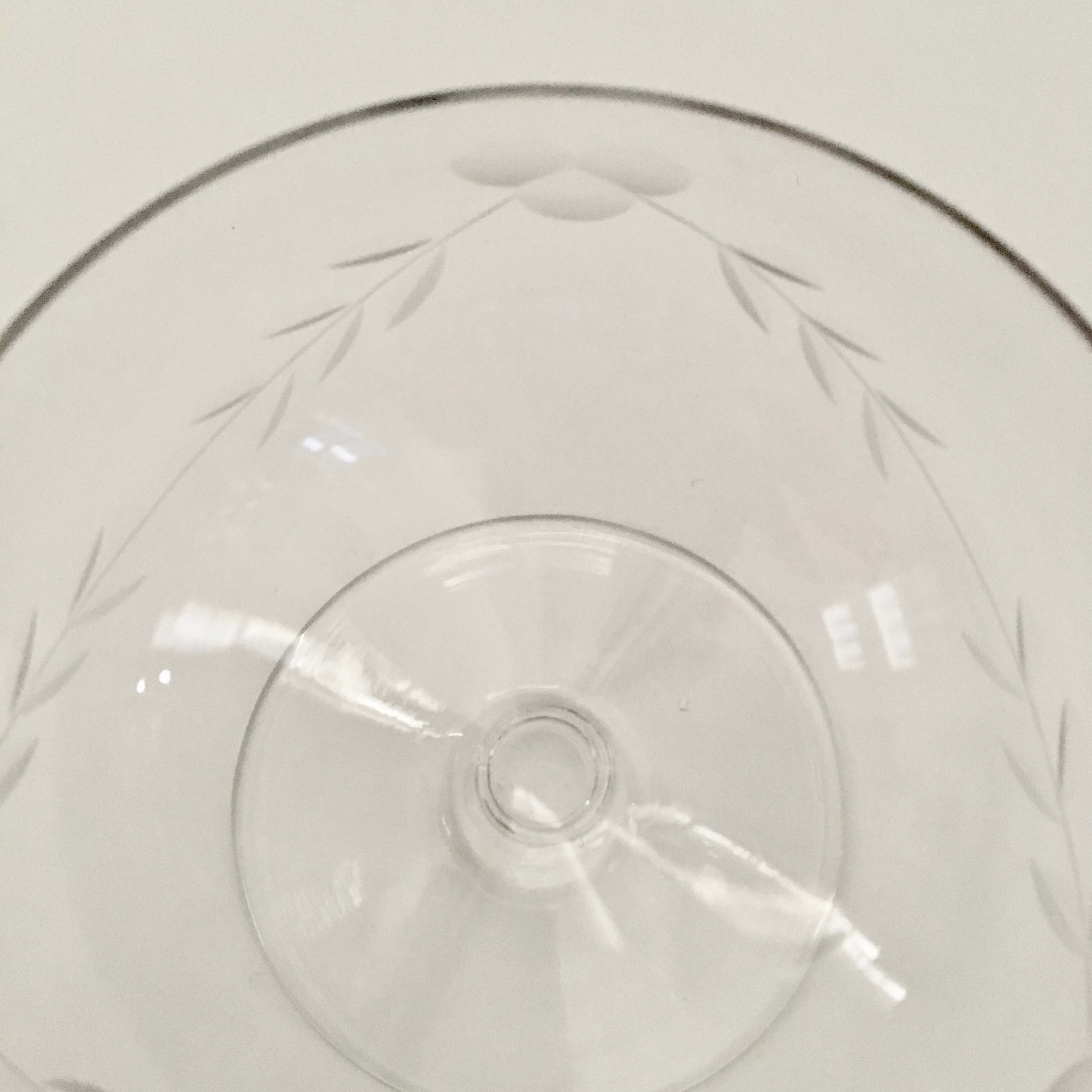 Engraved champagne cups