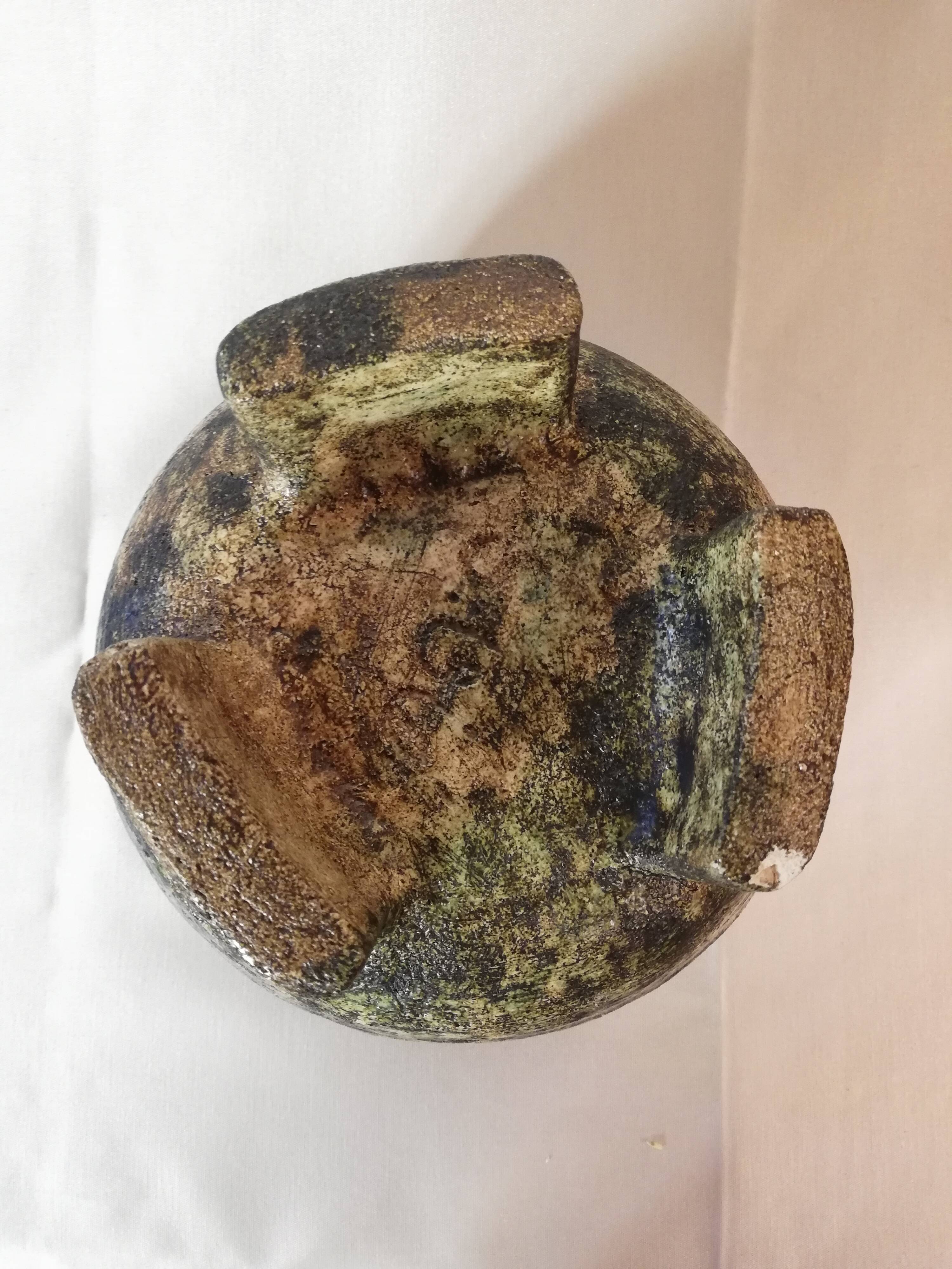 Glazed stoneware ceramics