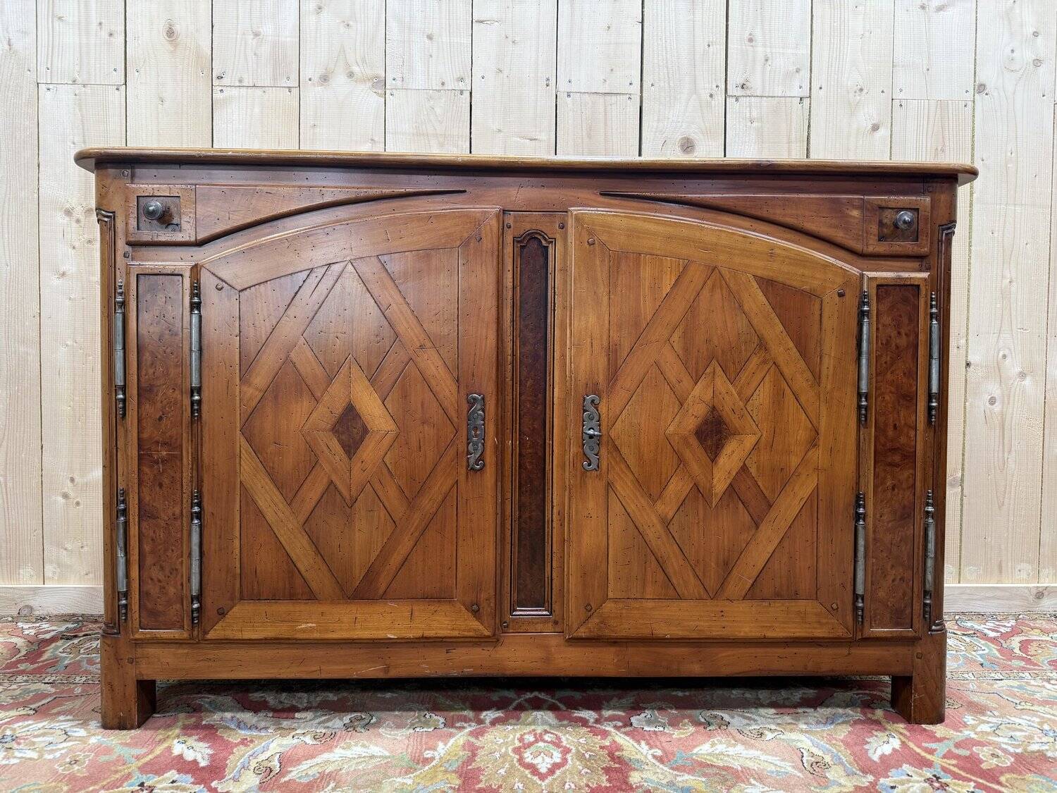 Hunting-style buffet in cherry wood
