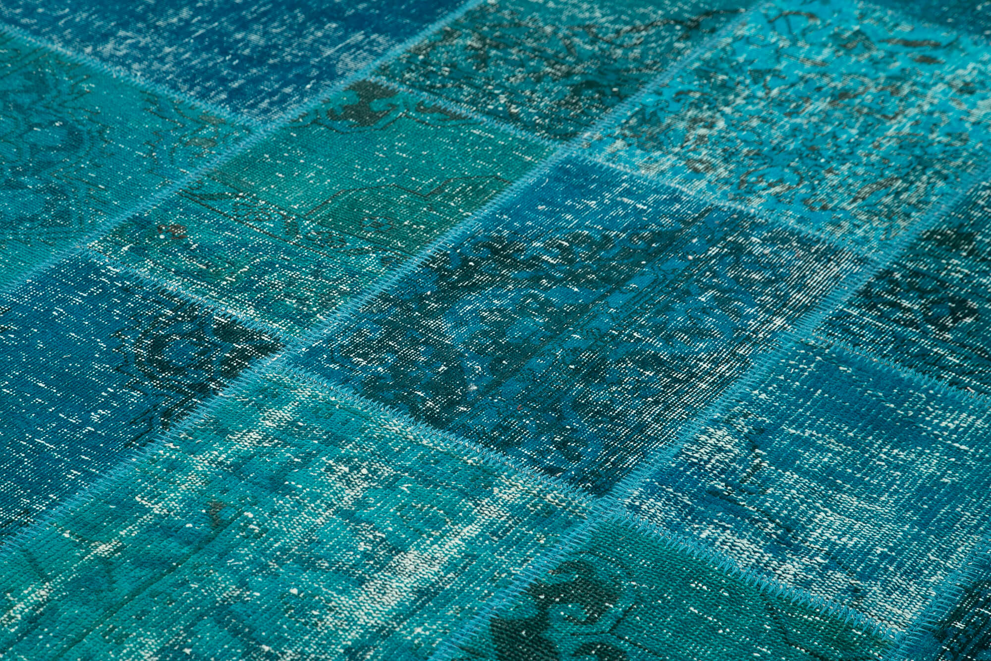 Handmade oriental contemporary 200 cm x 298 cm blue patchwork carpet