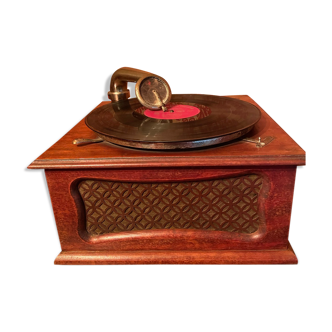 Gramophone