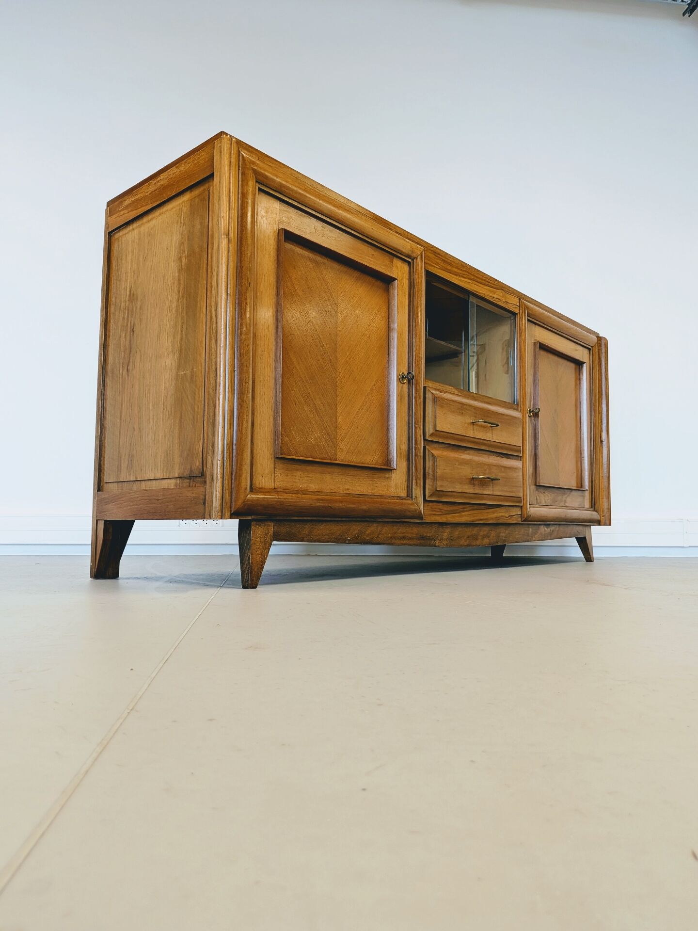 Vintage wooden sideboard / buffet cabinet