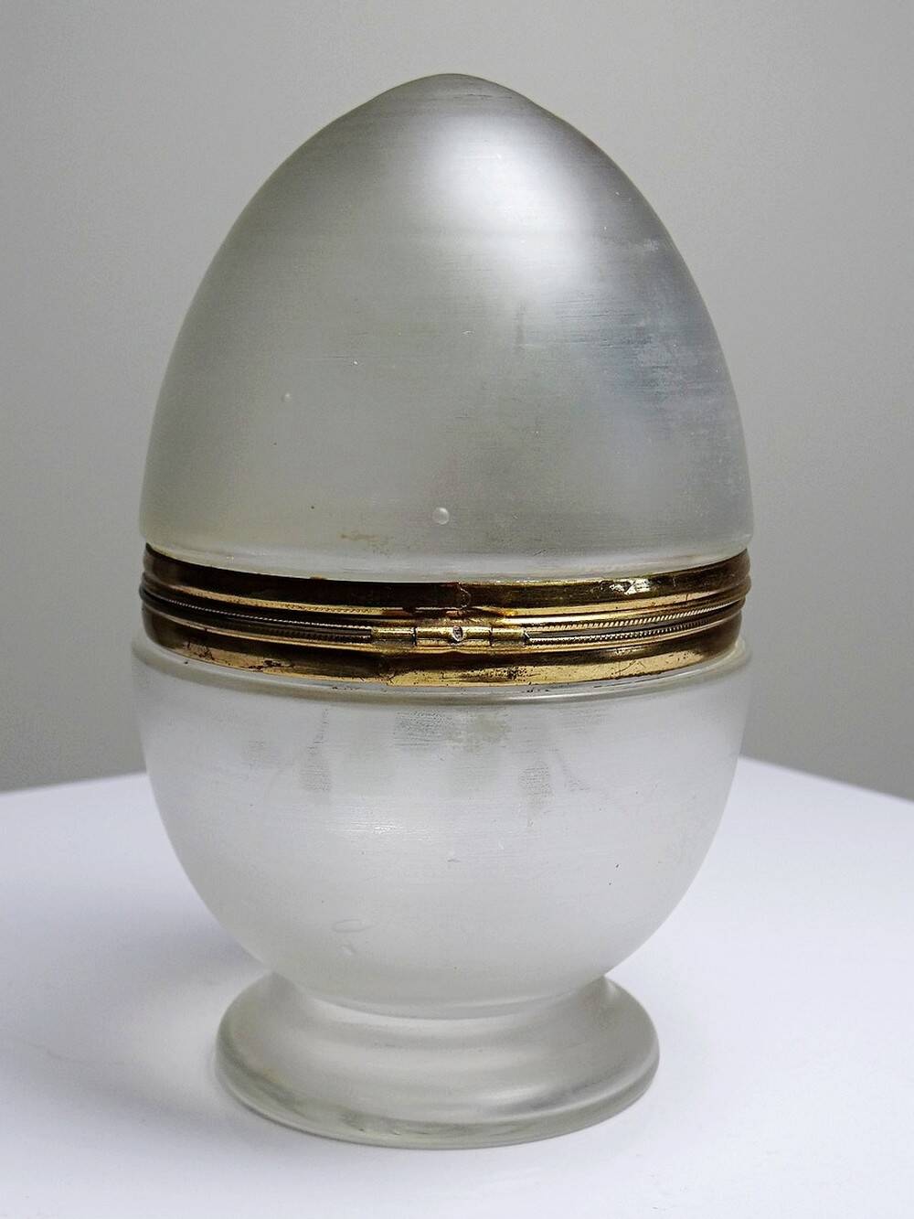 Antique 19th-20th century frosted enamelled glass and brass egg box