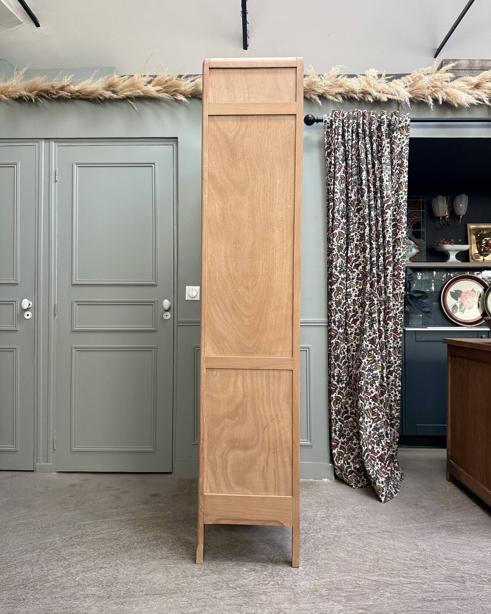 Art Deco beech bonnetière (renovated)