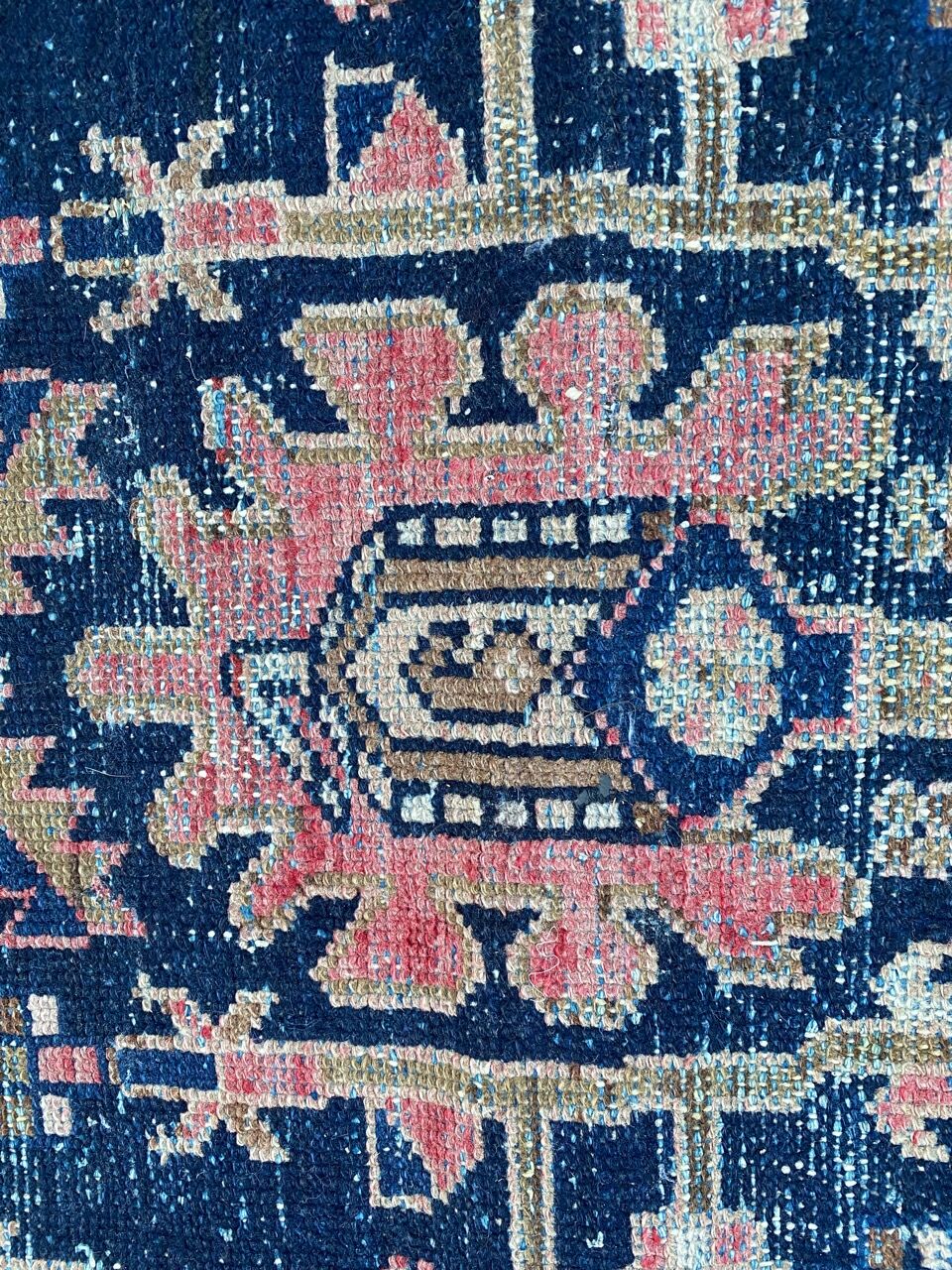 Ancient Persian carpet Hamadan handmade 94x145 cm