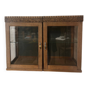 paire de vitrines art