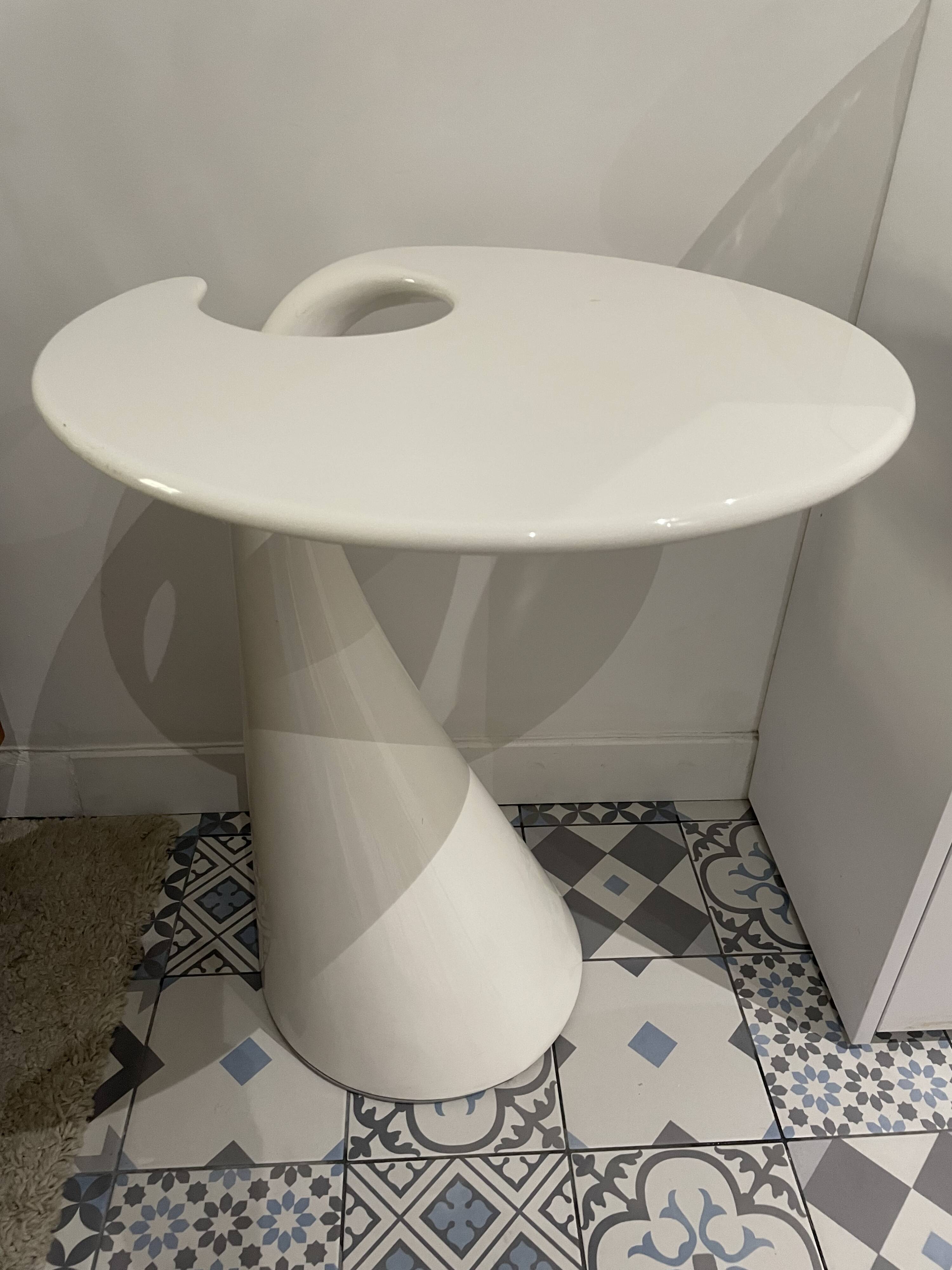 70s pedestal table