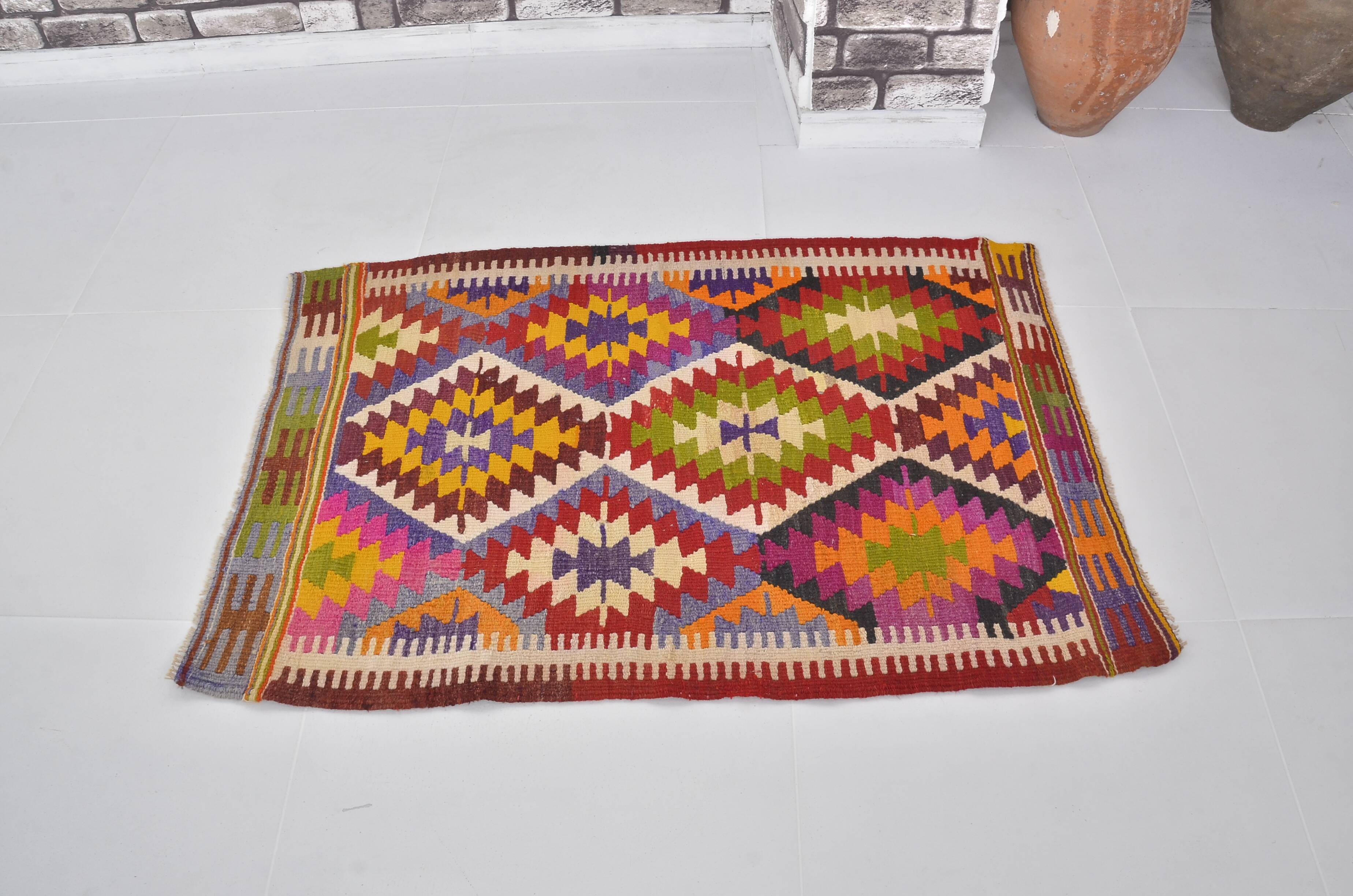 Small Oushak Multicolour Kilim Rug sk 1677
