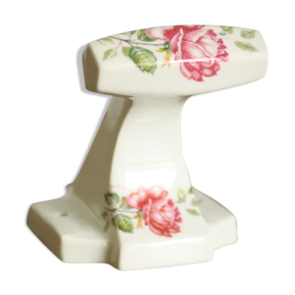 Ceramic rack loral decoration