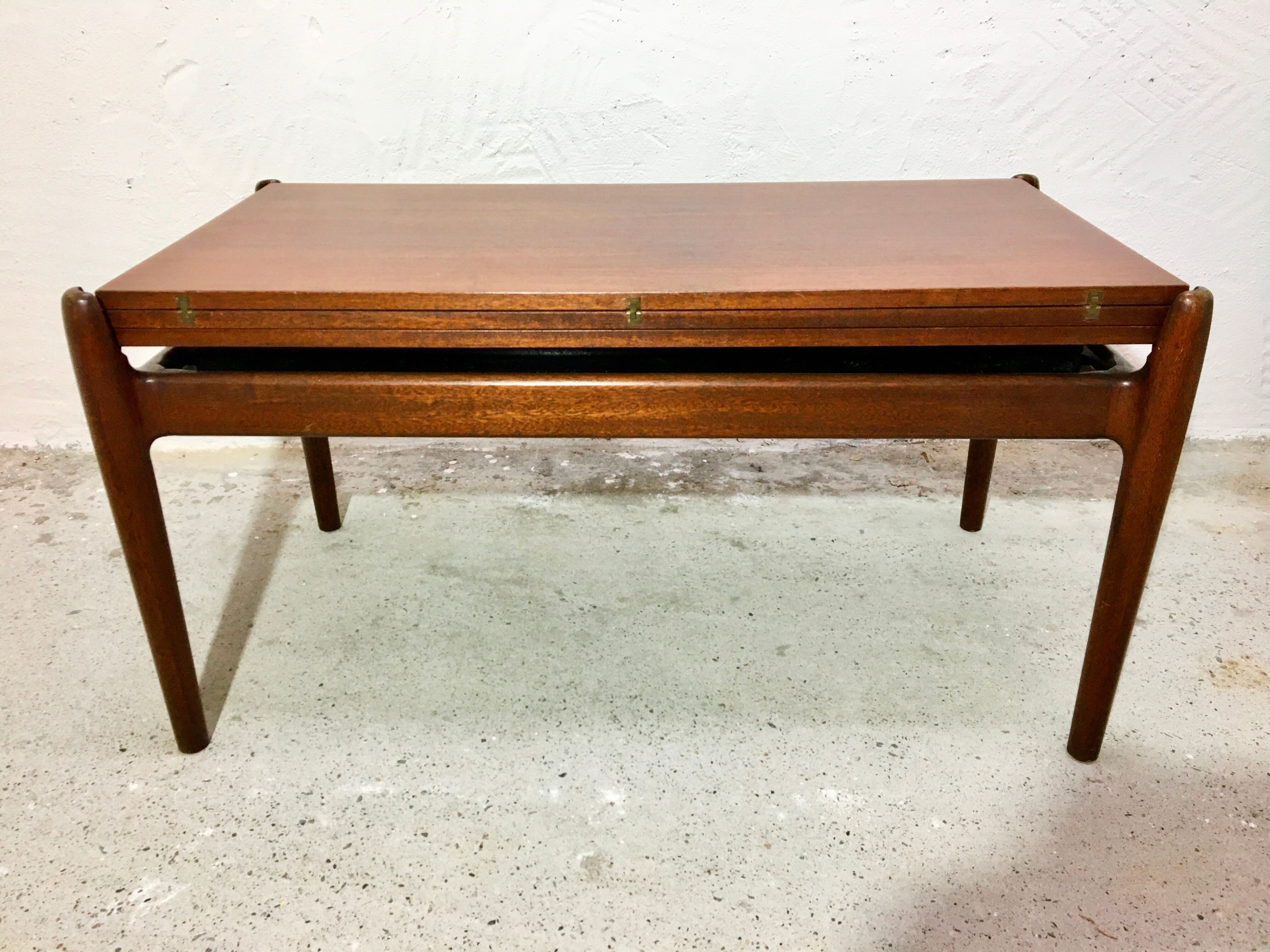 Lifting coffee table Smorrebrod 1960's